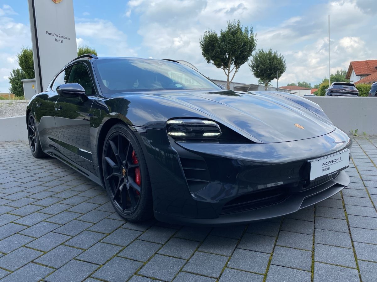 Porsche Taycan GTS Sport Turismo | Head-Up |Beifahrerdis