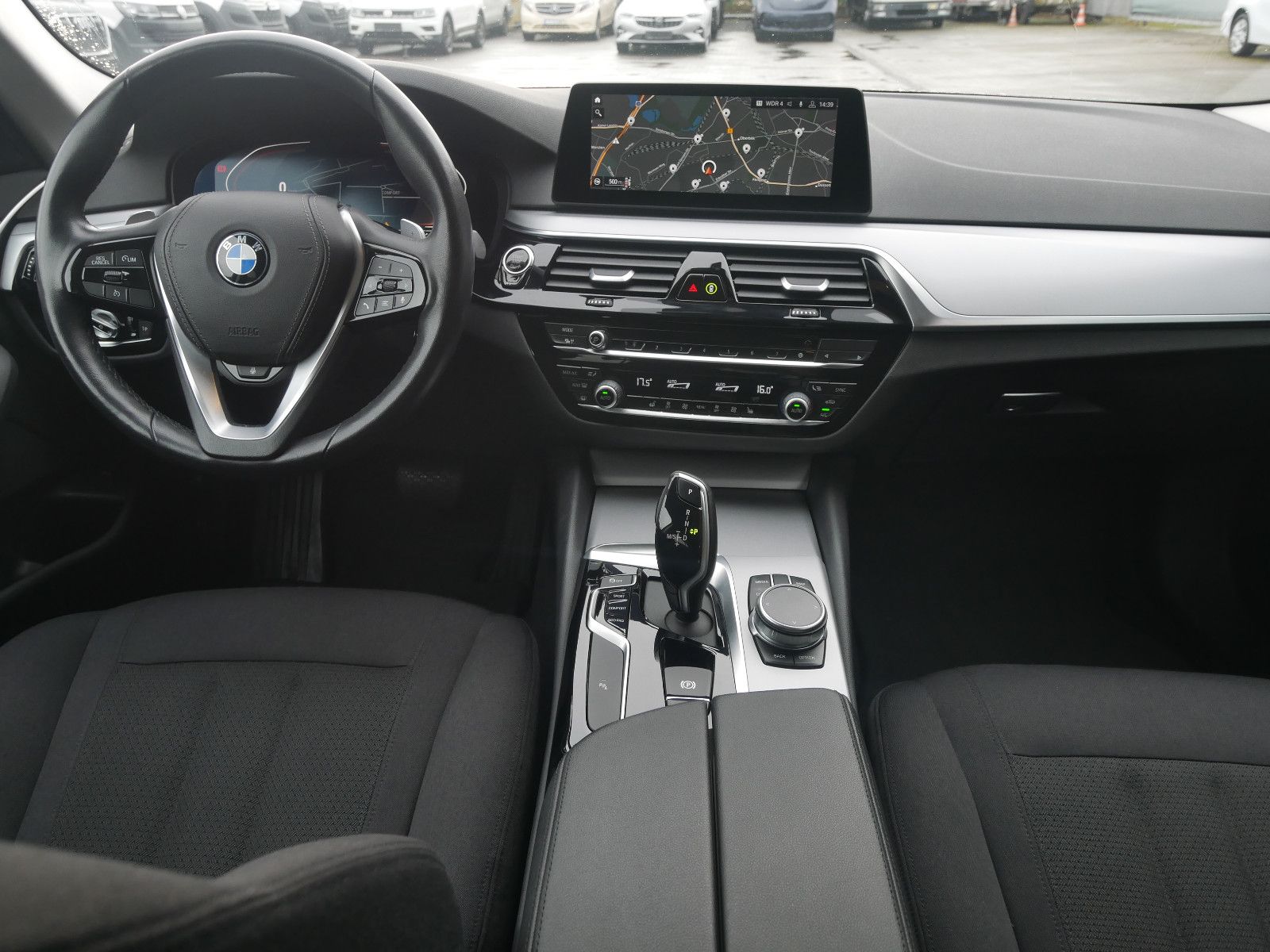 BMW 530 i xDrive Limousine Business Navi Head-up LED
