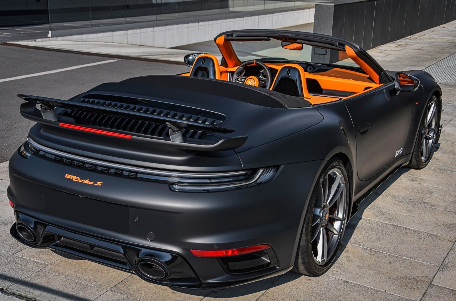 Porsche 992 911 TURBO S - Samsaru's Car Outlet