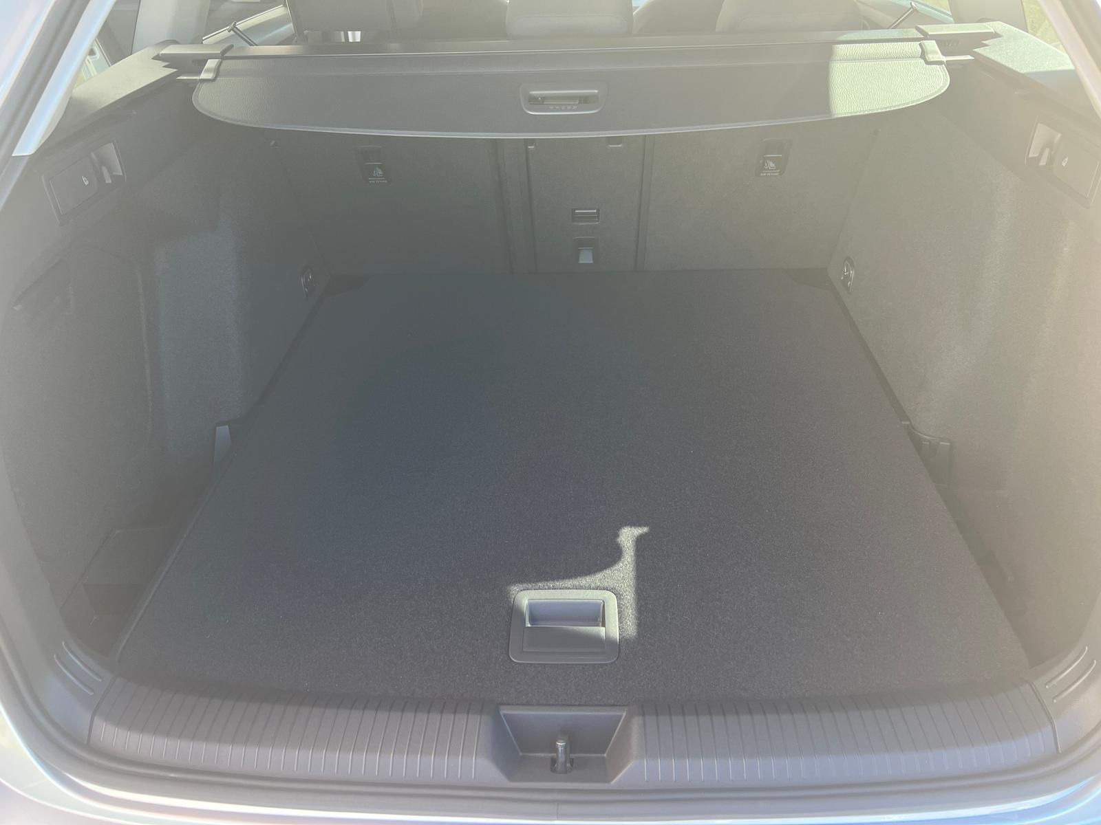 Volkswagen Golf 2.0 TSI Style 4Motion - Samsaru's Car Outlet