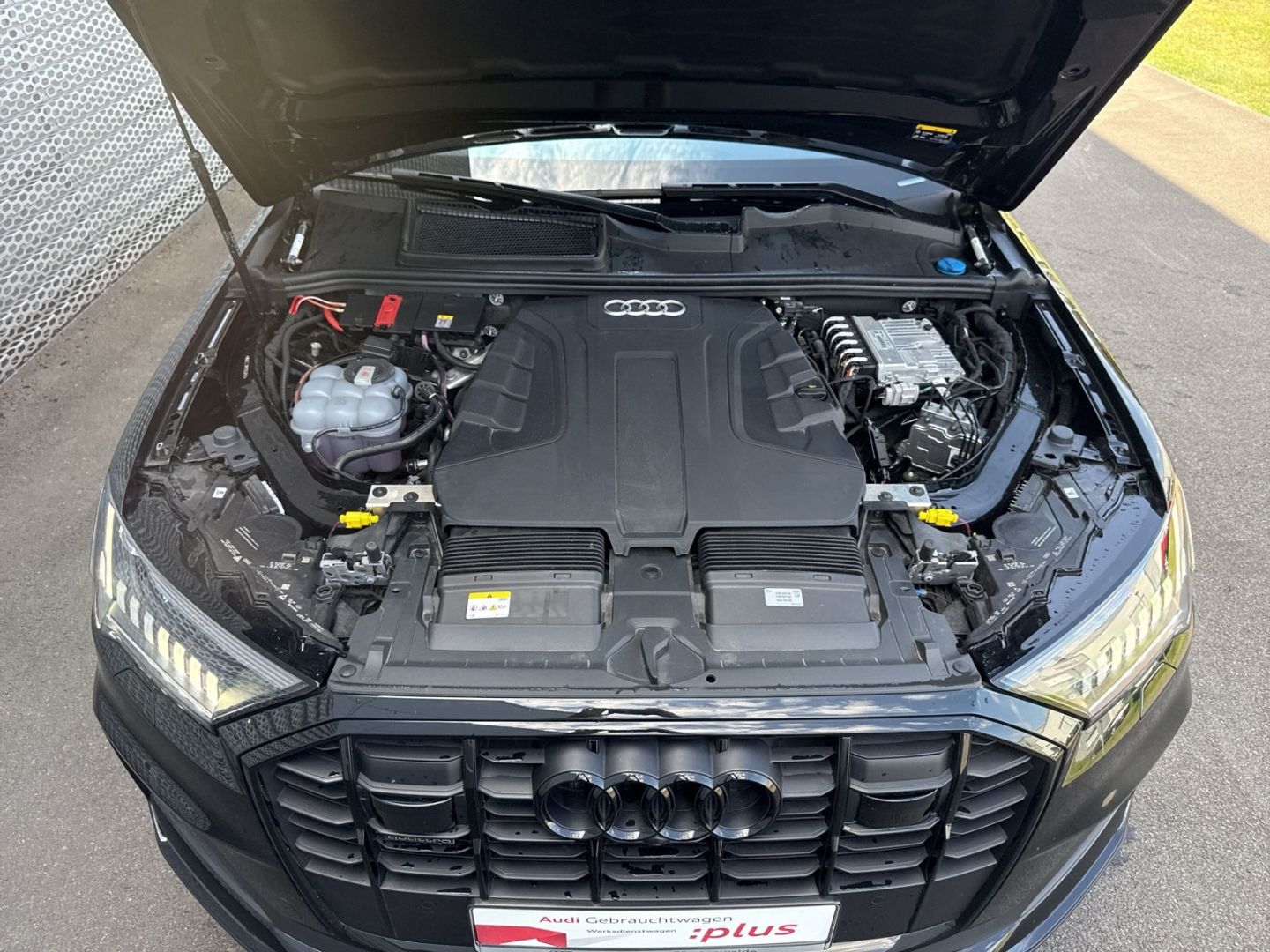 Audi Q7 50 TDI quattro competition plus 7-Sitzer S-li