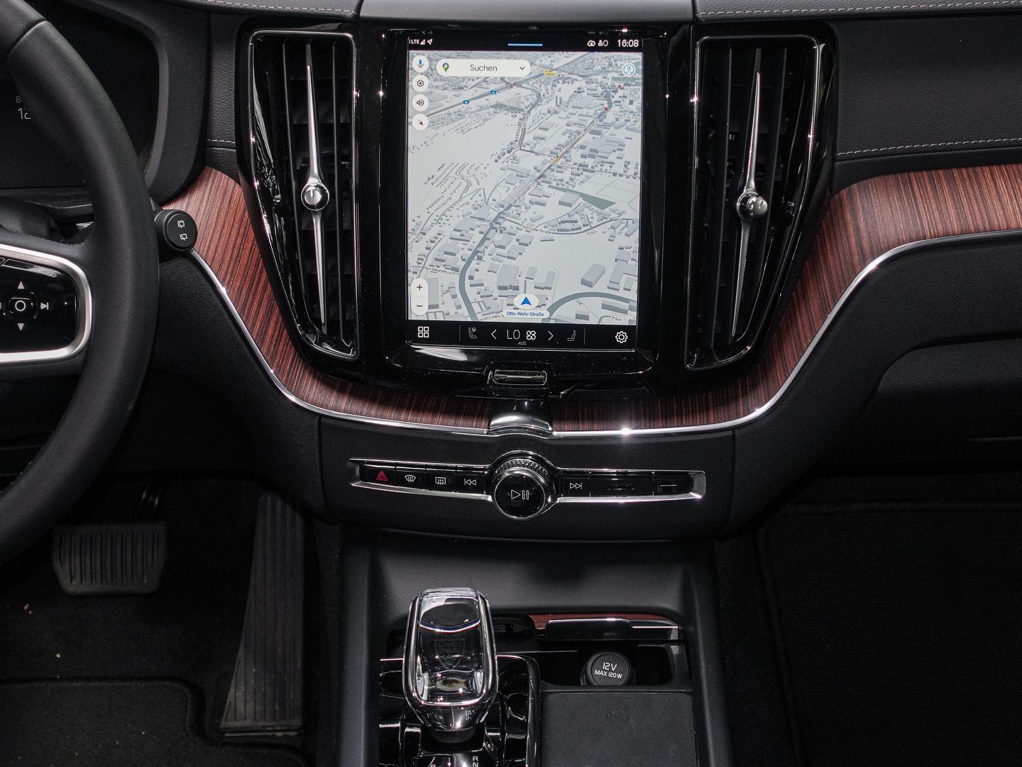 Volvo XC60 Ultra Dark Recharge Plug-In Hybrid AWD T8 T