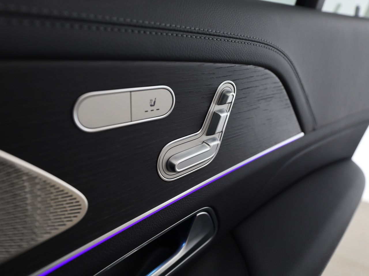 Mercedes-Benz GLE 450 d 4M AMG Night Burmester Widescreen MBUX