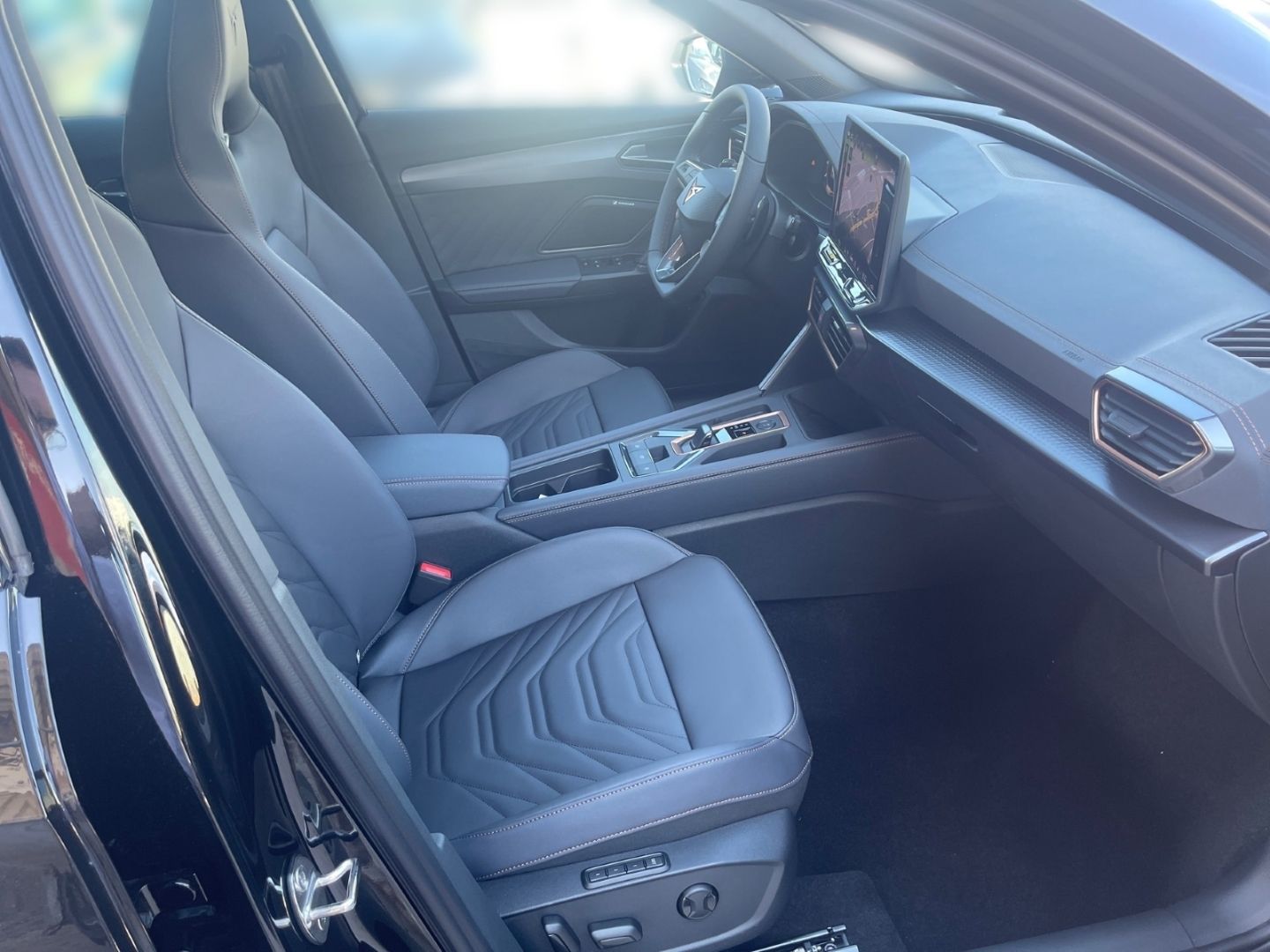 Cupra Formentor VZ 1.5 e-Hybrid AHK MATRIX LED SENNHEI