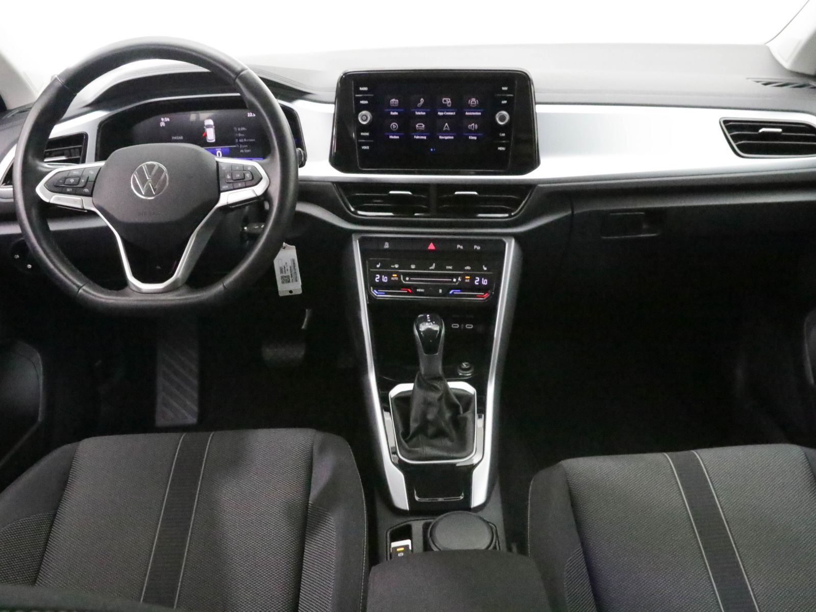 Volkswagen T-ROC 1.5 TSI DSG Life - Samsaru's Car Outlet