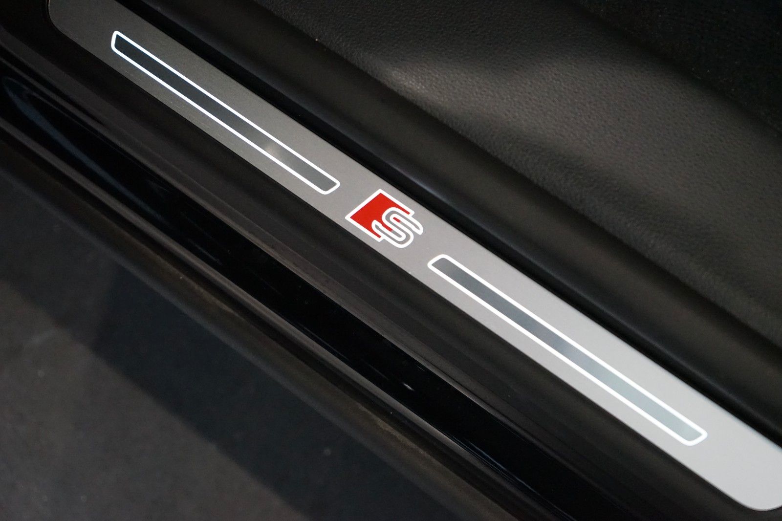 Audi Q8 TDI S line | S-Sportsitze | Pano | B&O | OLED