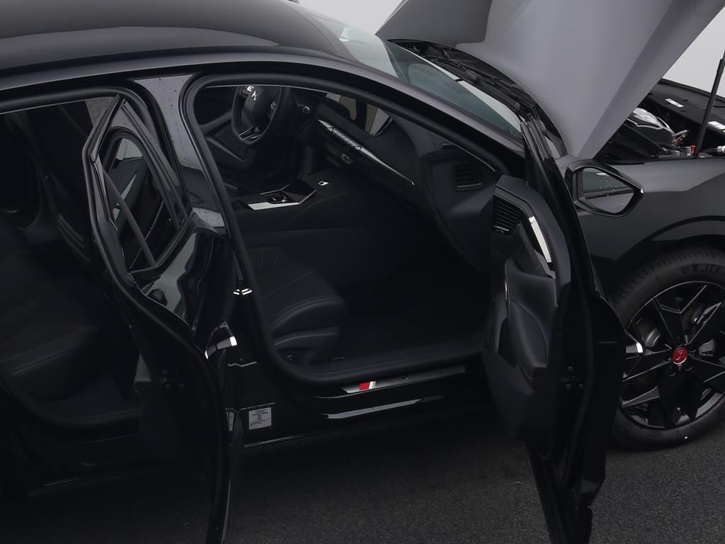 DS Automobiles DS4 Performance Line PureTech 130