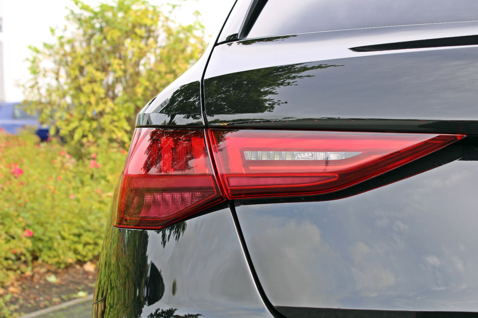 Audi A3 Sportback 35TDI S-tronic KAMERA AHK VC MATRIX