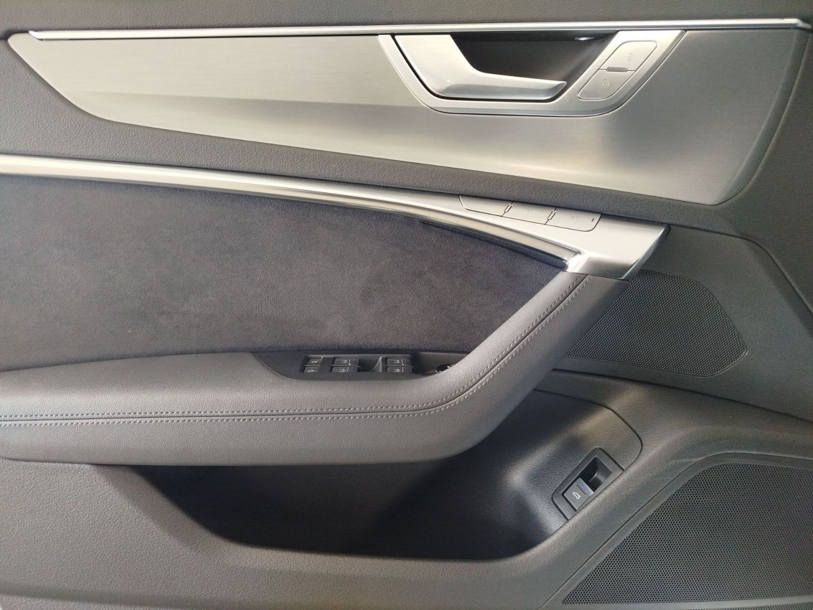 Audi RS6 Avant TFSI quattro LED VC HuD PANO
