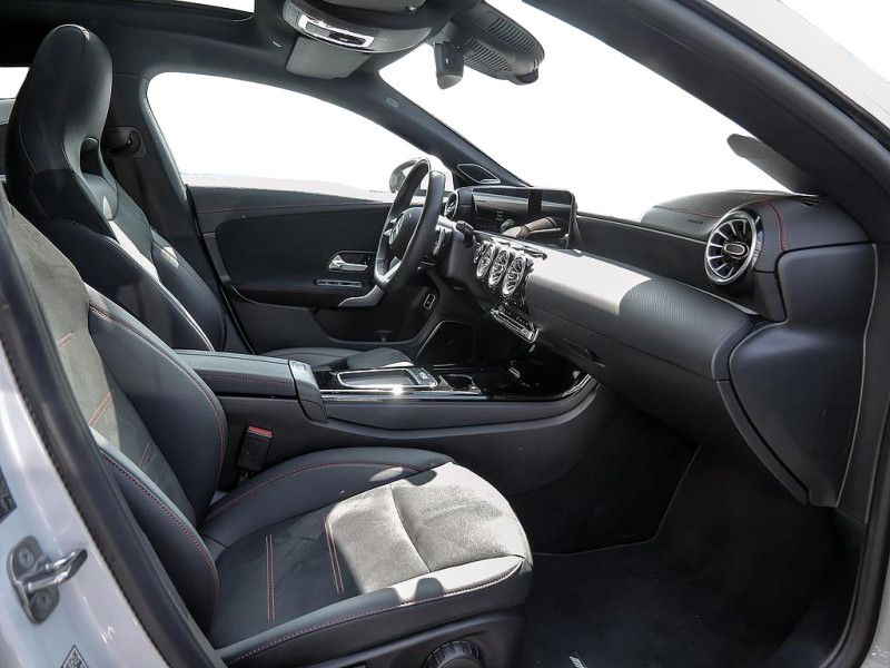 Mercedes-Benz CLA 250 4M SB - Samsaru's Car Outlet