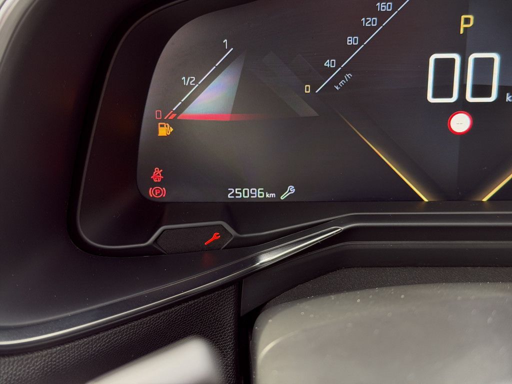 DS Automobiles DS7 Crossback PT 180 Rivoli +