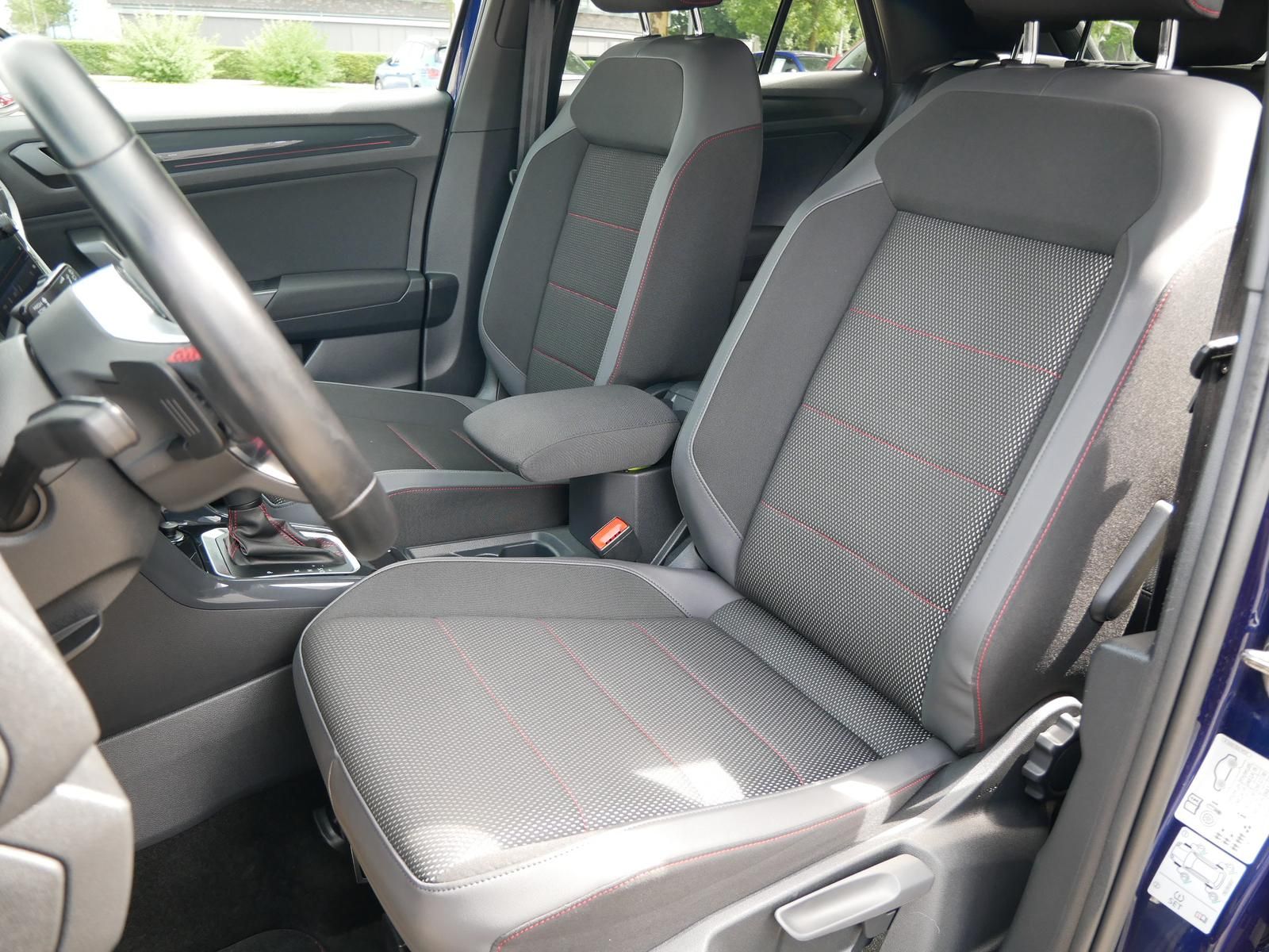 Volkswagen T-Roc 1.5 TSI SPORT DSG - Samsaru's Car Outlet