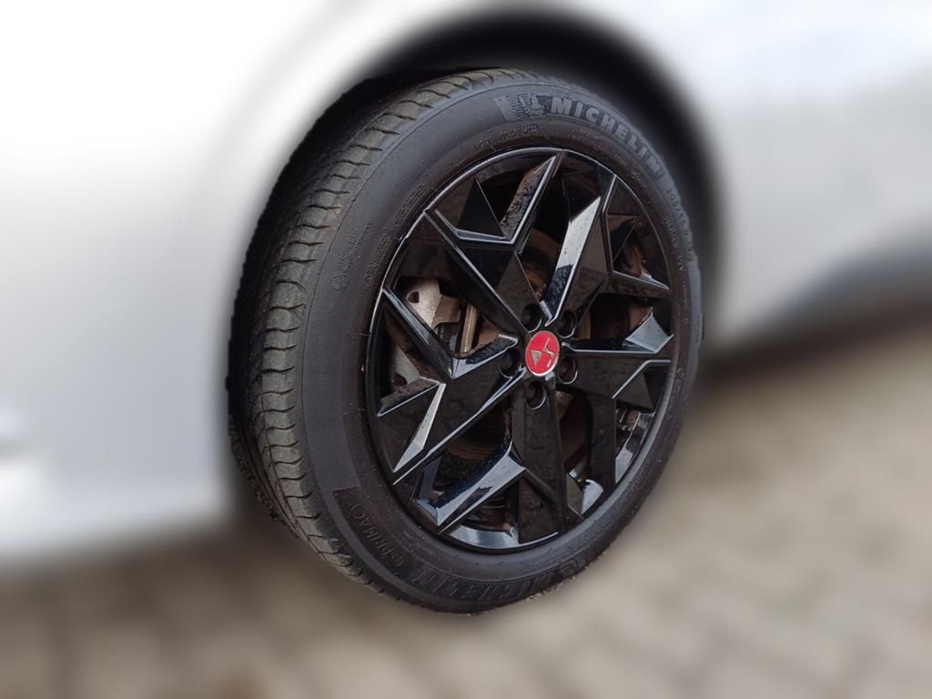 DS Automobiles DS4 Performance Line +