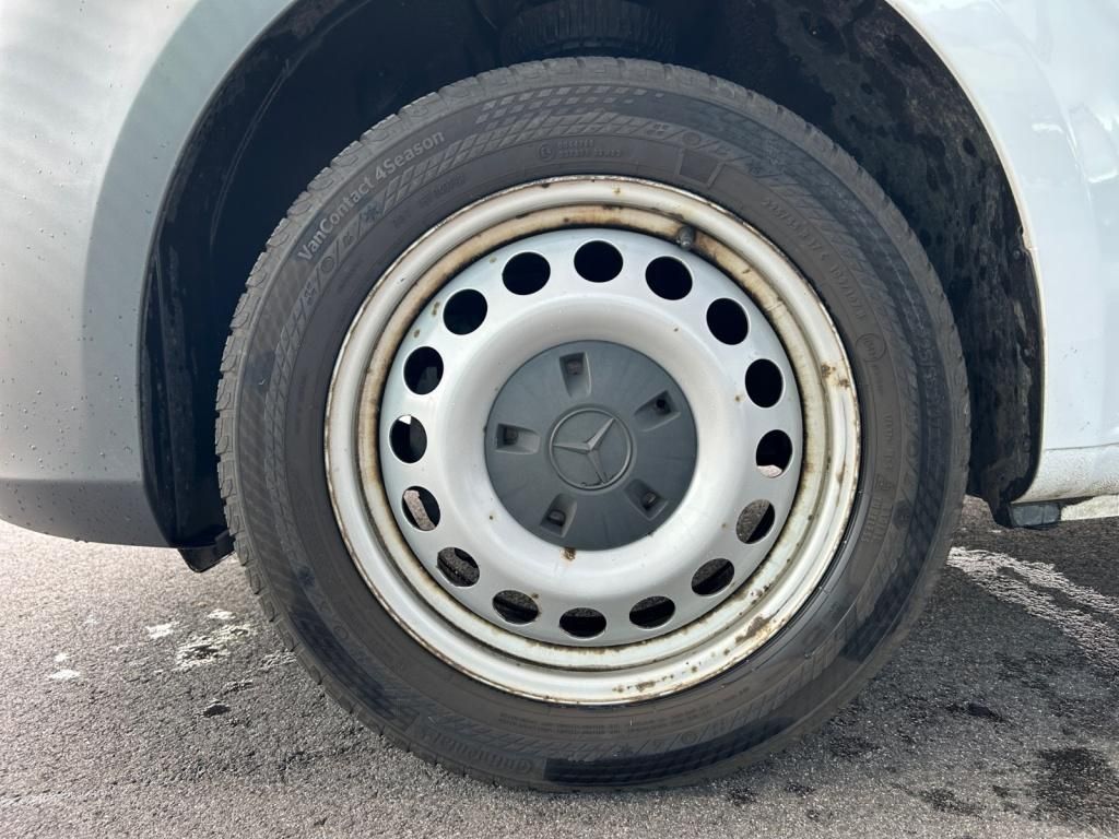 Mercedes-Benz eVito 111 Kasten Lang - Samsaru's Car Outlet