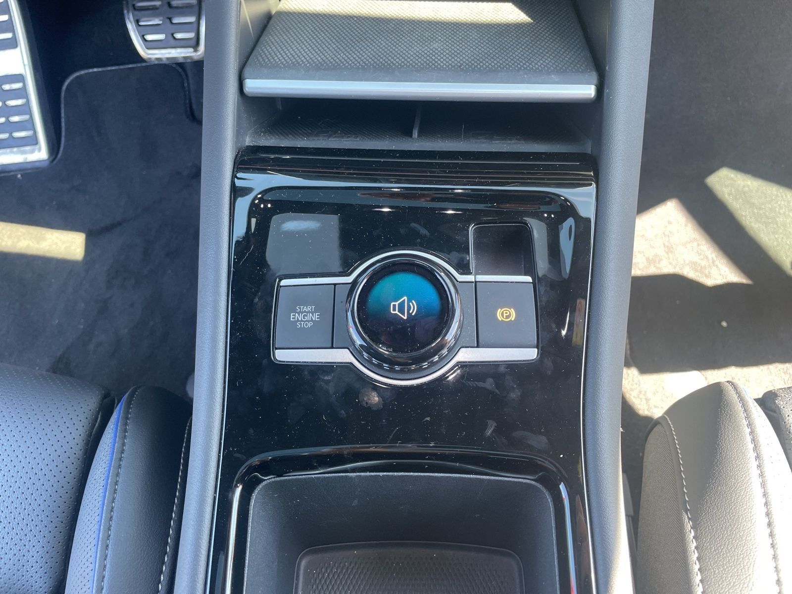 Volkswagen Tiguan 1.5 e-Hybrid DSG R-LINE*BLACK-STYLE*IQ.LI