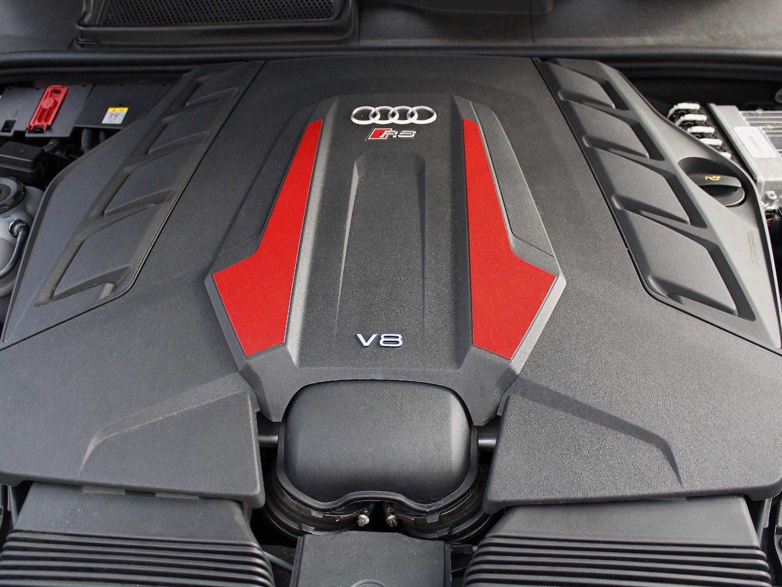 Audi RSQ8 *MATRiX*HUD*B&O*SPORTABGAS*PANORAMA*23"Y