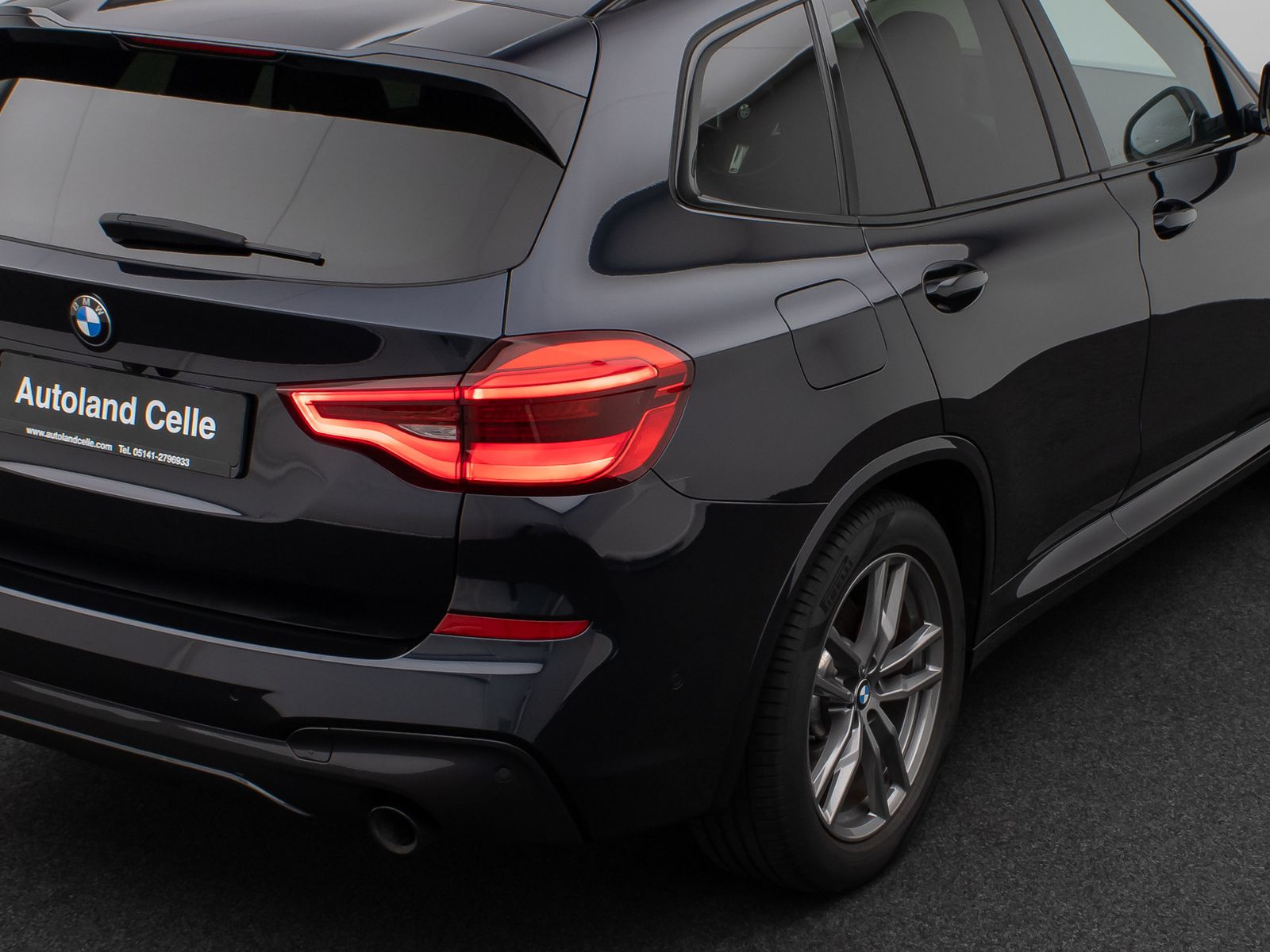 BMW X3 xD30d M Sport - Samsaru's Car Outlet