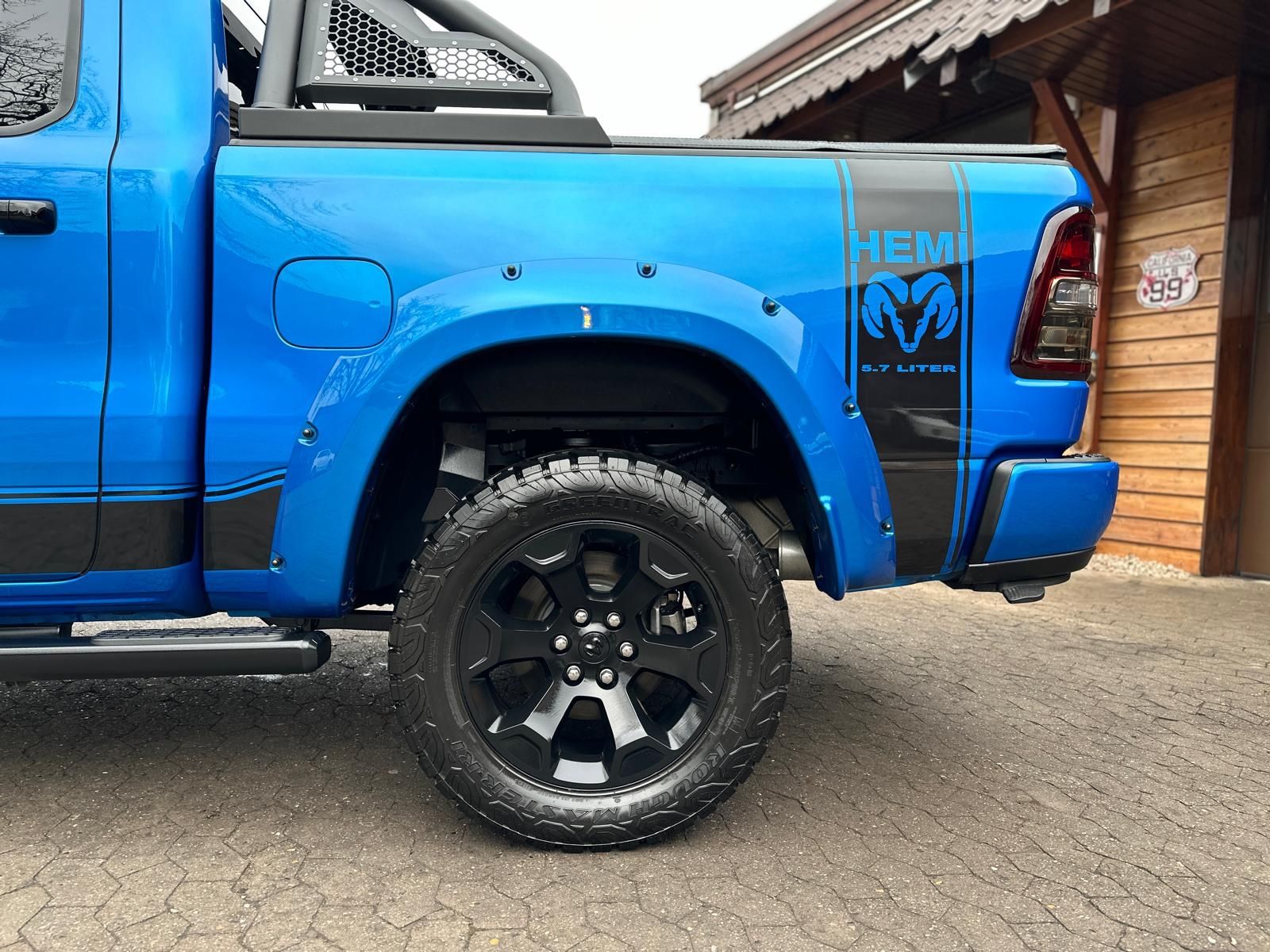 Dodge 5.7 V8*LPG*LIFT*BÜGEL*OFFROAD*AHK*NAVI*GARANTIE