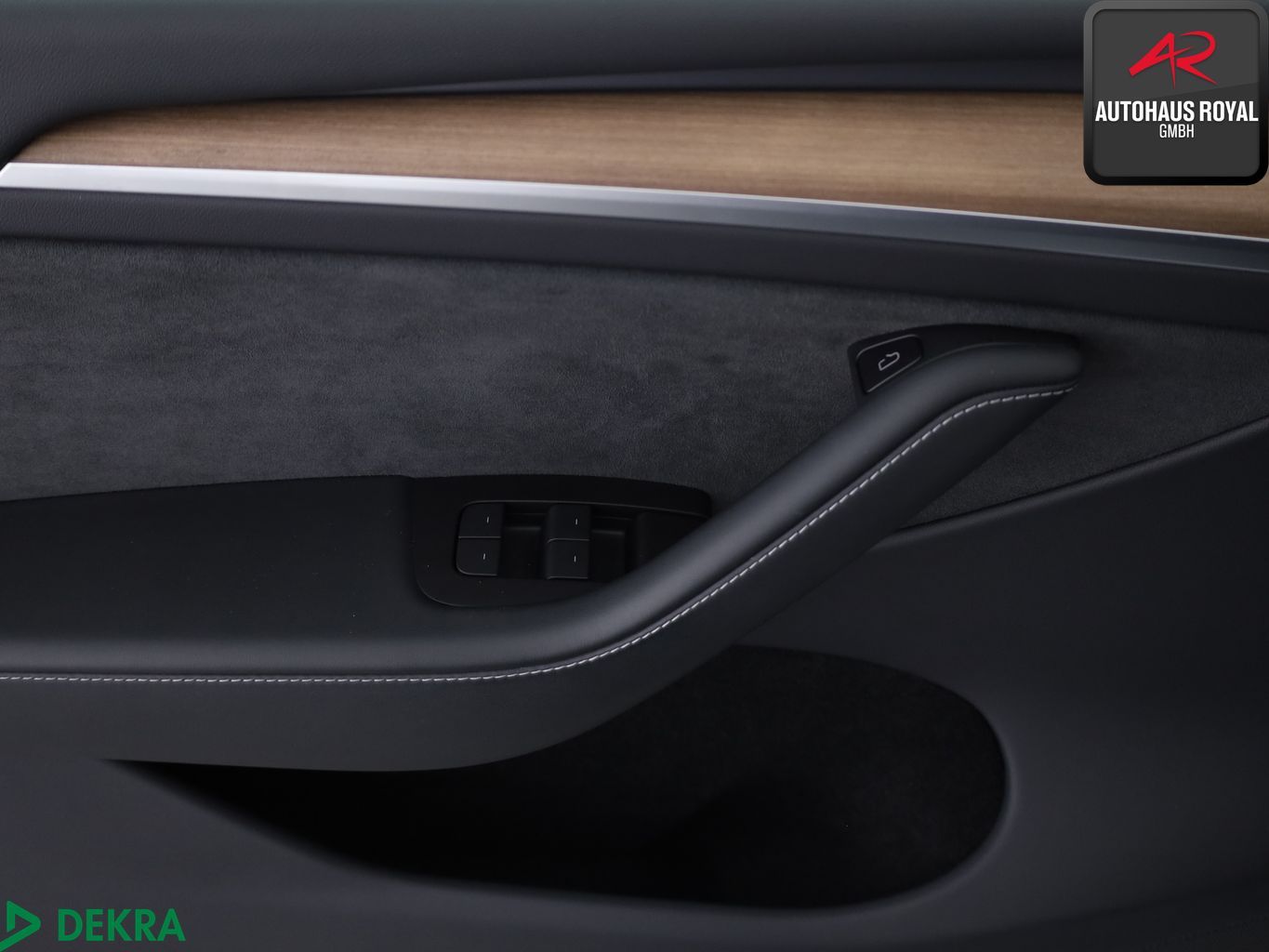 Tesla Model Y Long Range Dual AWD PANO,KEYLESS,360GRAD