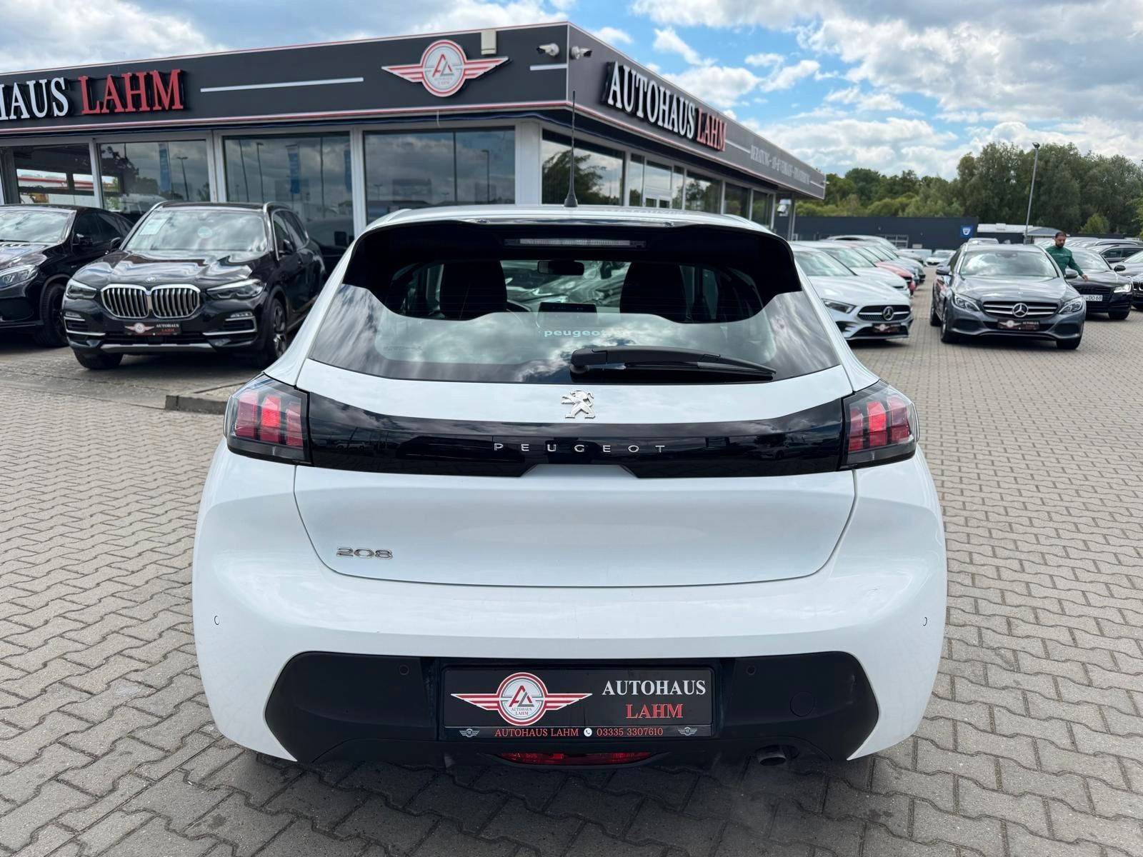 Peugeot 208 Active Pack PURETECH - Samsaru's Car Outlet