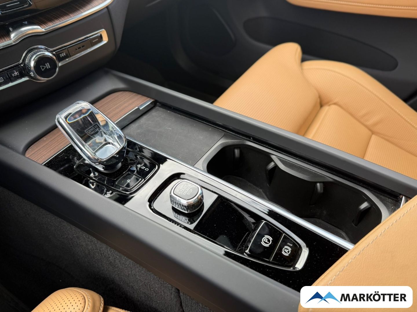 Volvo XC60 T8 AWD Ultimate Bright Recharge AHK/FOUR-C
