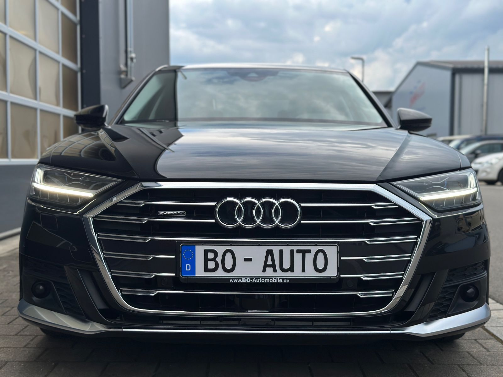 Audi A8 50 TDI SPORT - Samsaru's Car Outlet