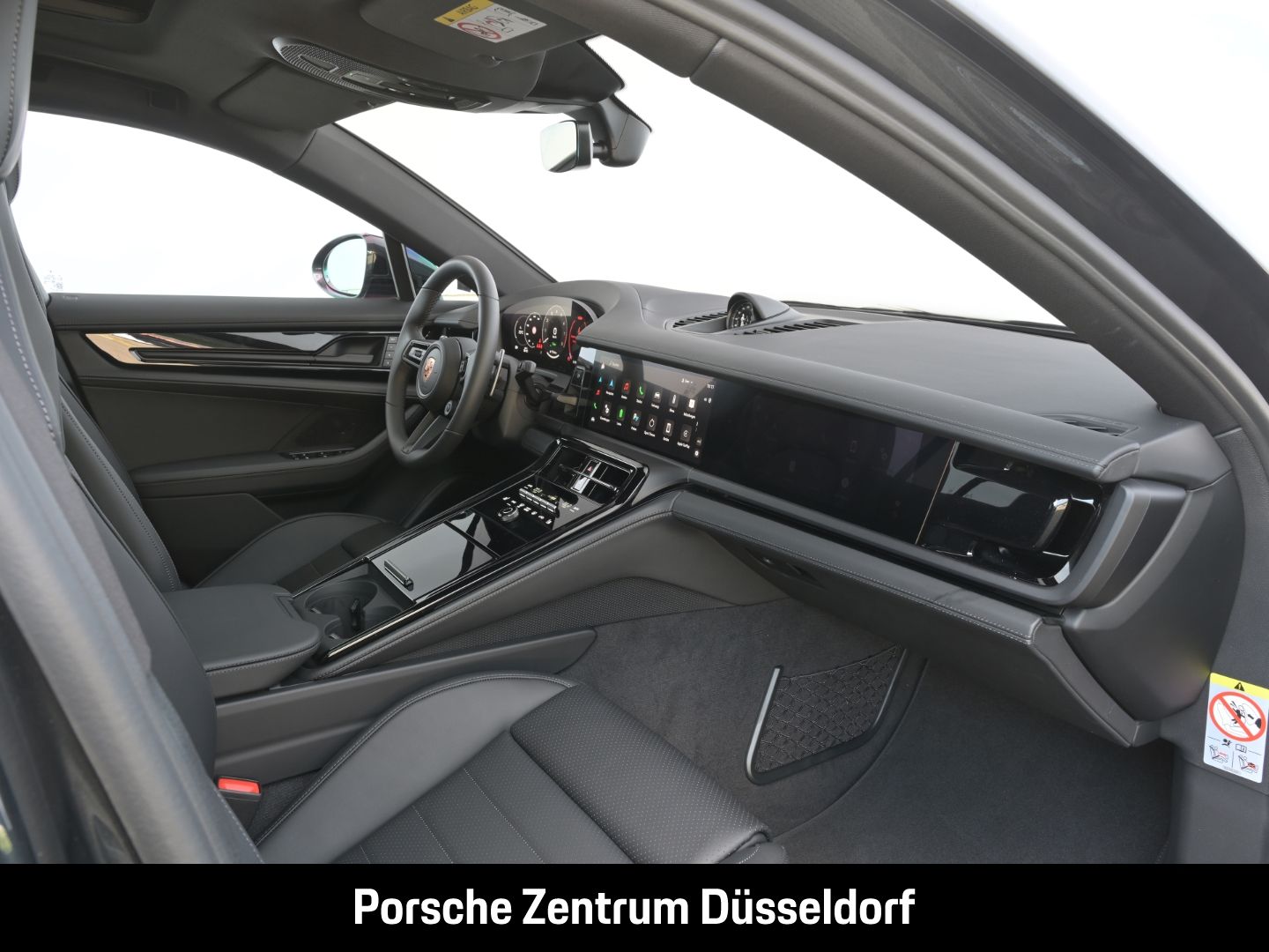 Porsche Panamera 4S E-Hybrid BOSE Sport Chrono Paket