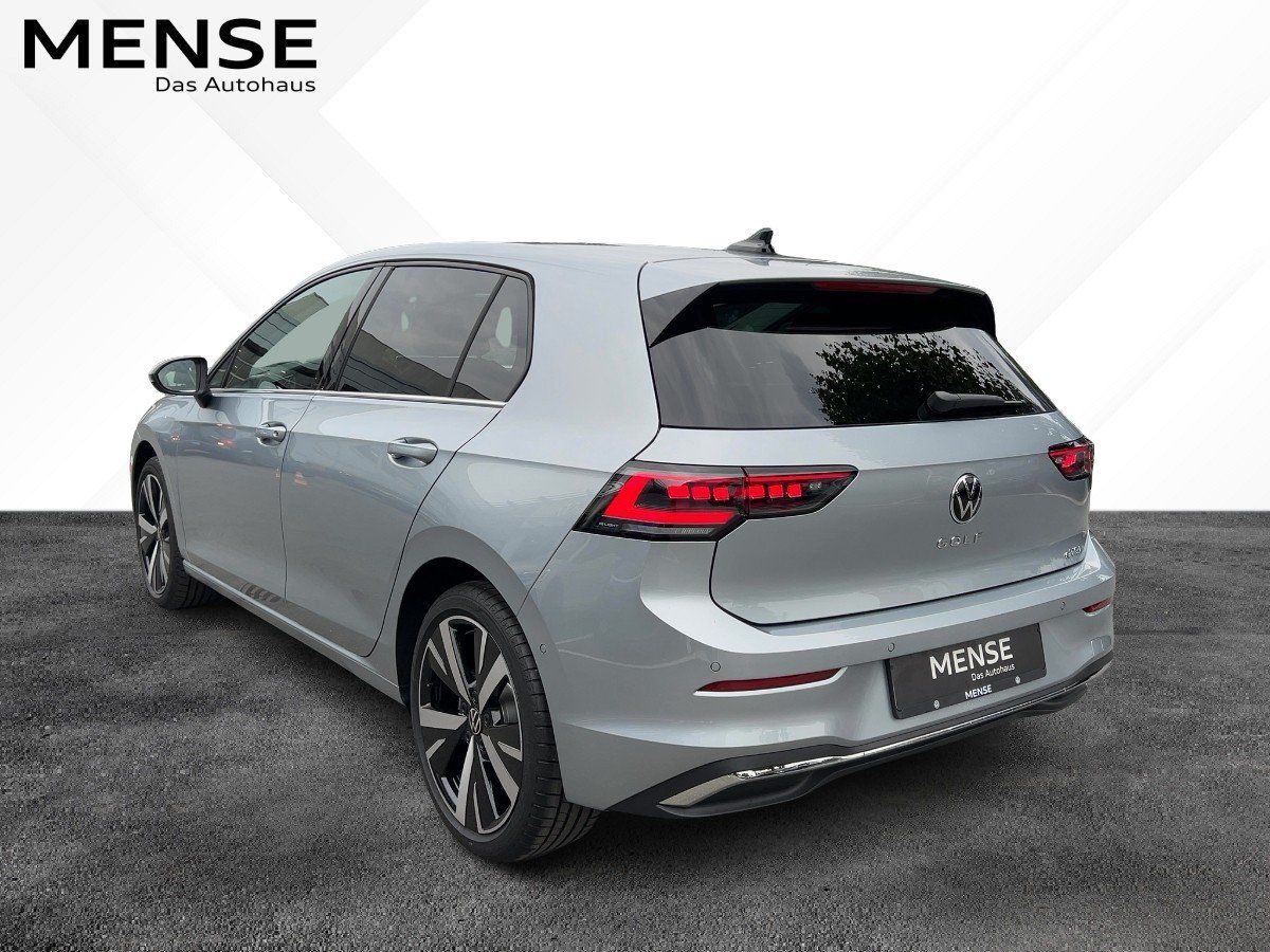 Volkswagen Golf Style 1.5 eTSI DSG AHK Nav HUD 360° IQ.Ligh
