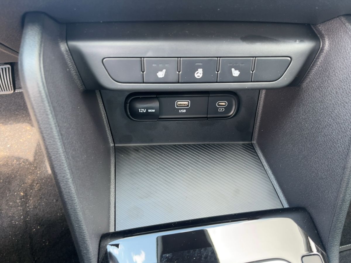 Kia Sportage 1.6T 48V VISION - Samsaru's Car Outlet
