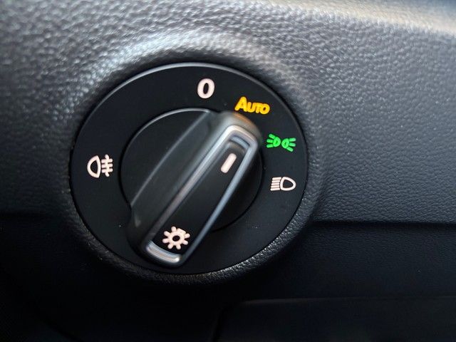 Volkswagen T-Roc 1.5TSI Active - Samsaru's Car Outlet