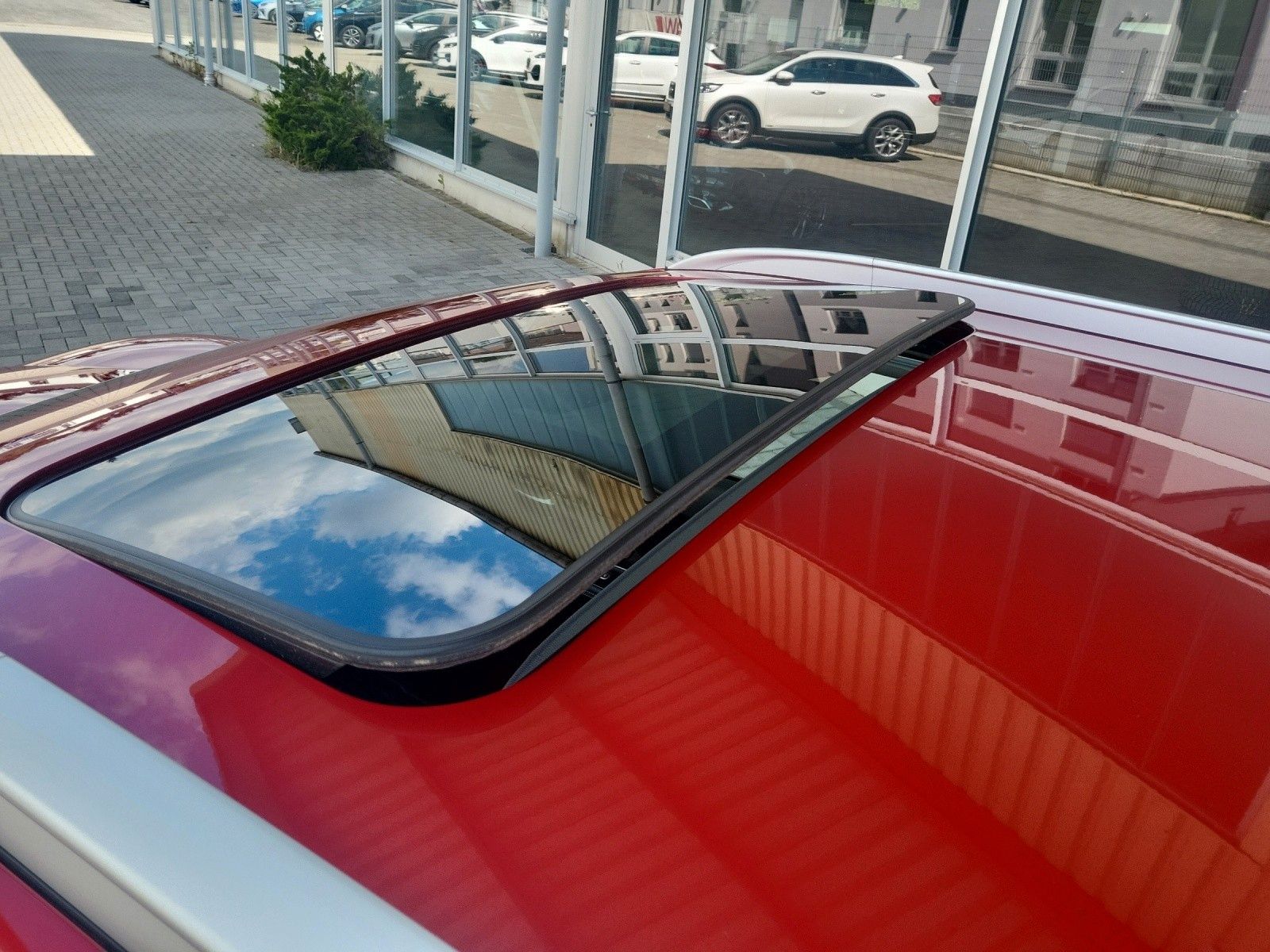 Kia Niro HEV Spirit - Samsaru's Car Outlet