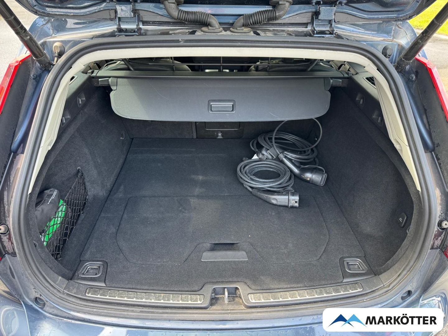 Volvo V60 T8 Recharge AWD Ultimate Dark 360CAM/AHK/ACC