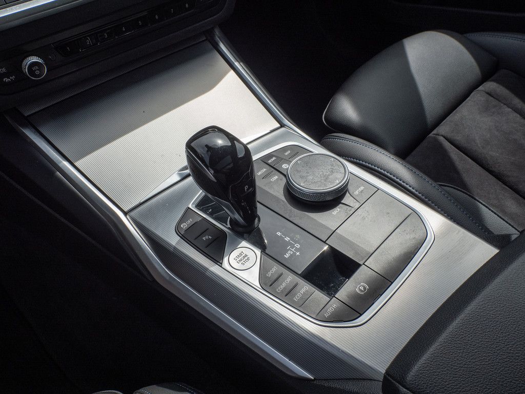 BMW 320d Touring M-Sport - Samsaru's Car Outlet