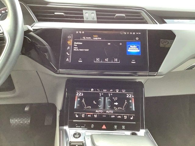 Audi Q8 Sportback e-tron 55 quattro S-line Matrix LED