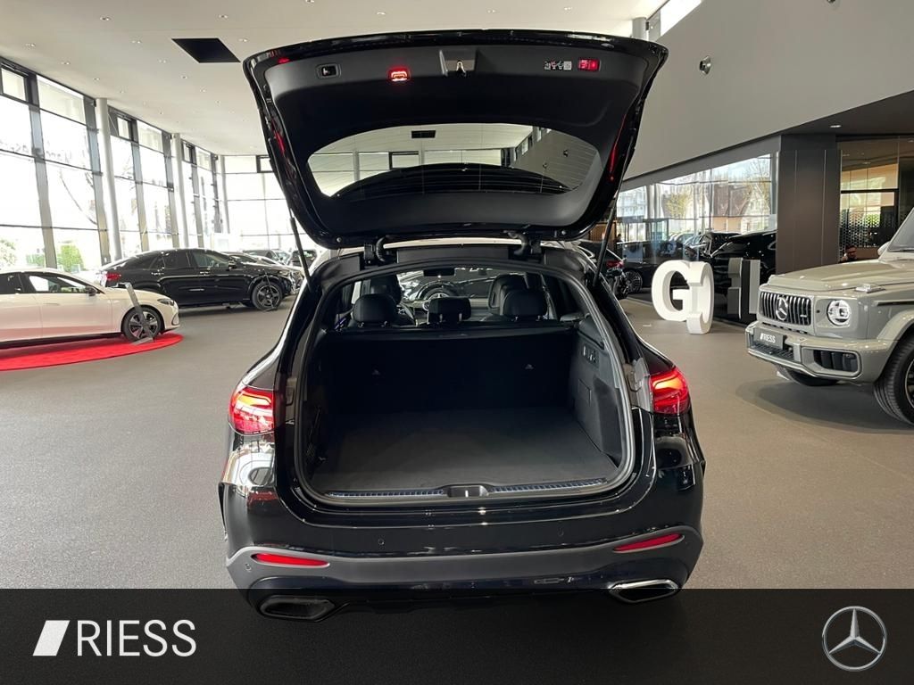 Mercedes-Benz GLC 300 d 4M AMG+PANO+STDHZG+HUD+DISTR+AHK+KEYL+