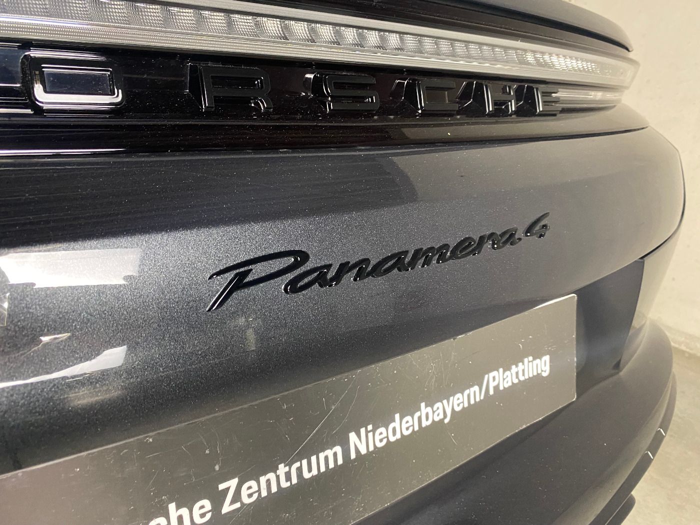 Porsche Panamera 4 | SportDesign Paket | Surround View |
