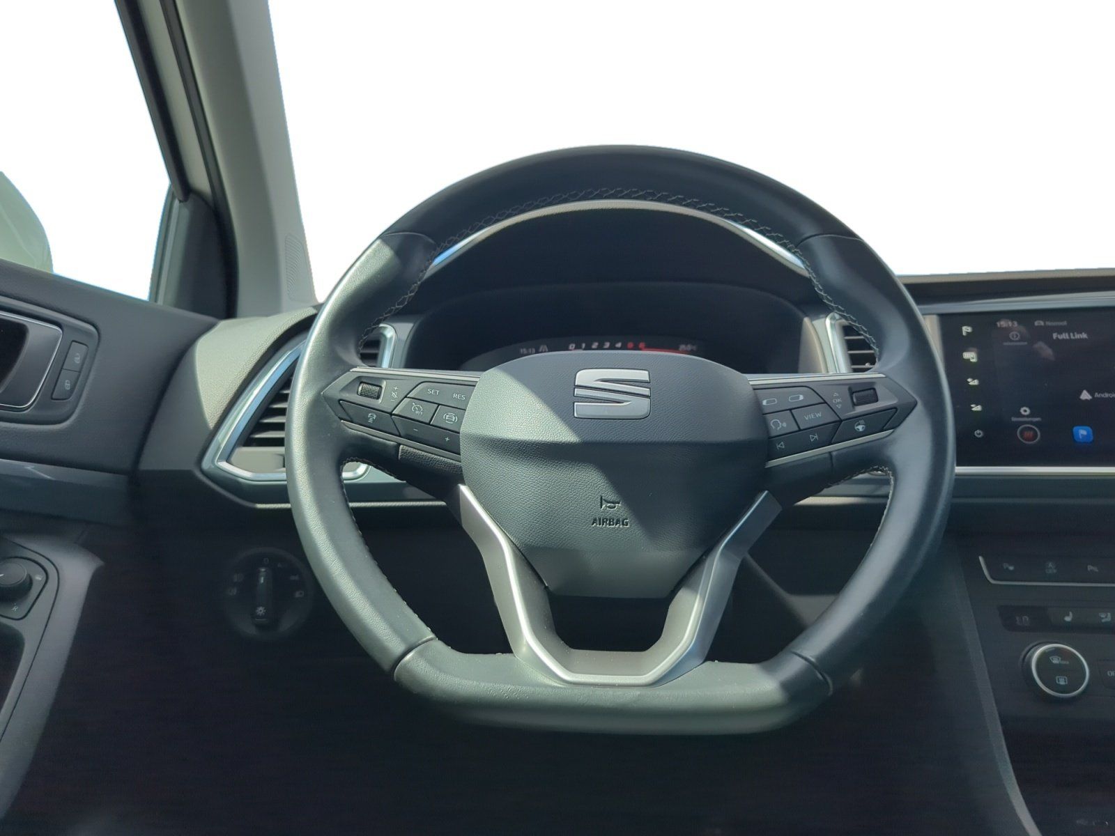 Seat Ateca Style 2.0 TDI DSG ACC*AHK*NAVI*LED*PDC*e-H