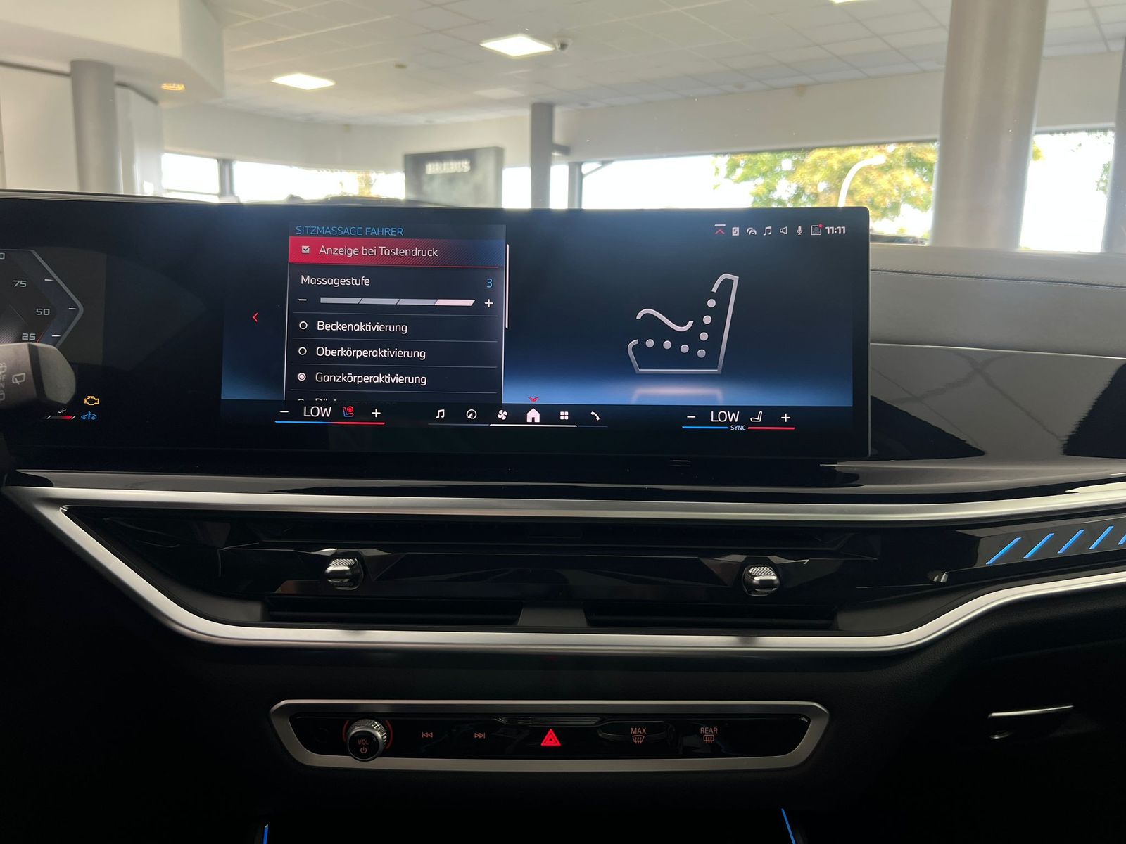 BMW X5 M60 i xDrive*PANO*STHZG*MASSAGE*LUFT*HUD*360°