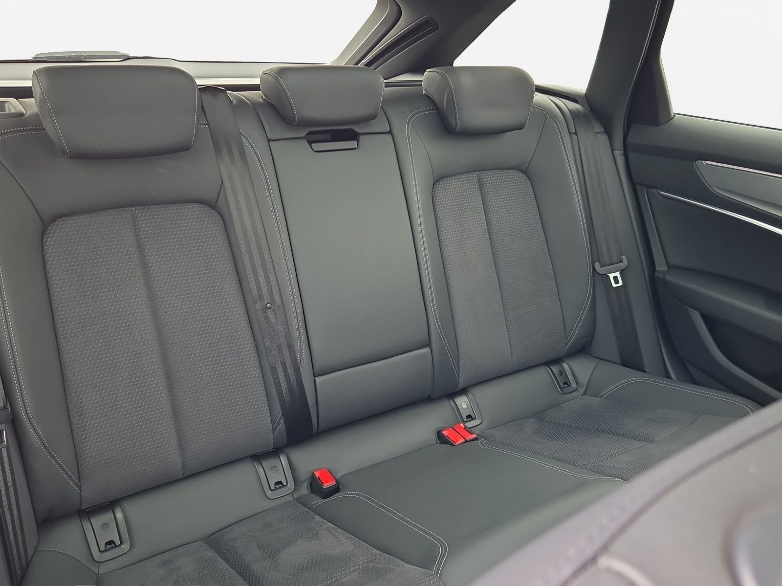 Audi A6 Avant TFSI e Sport qu S line*Navi*Matrix*Alu*