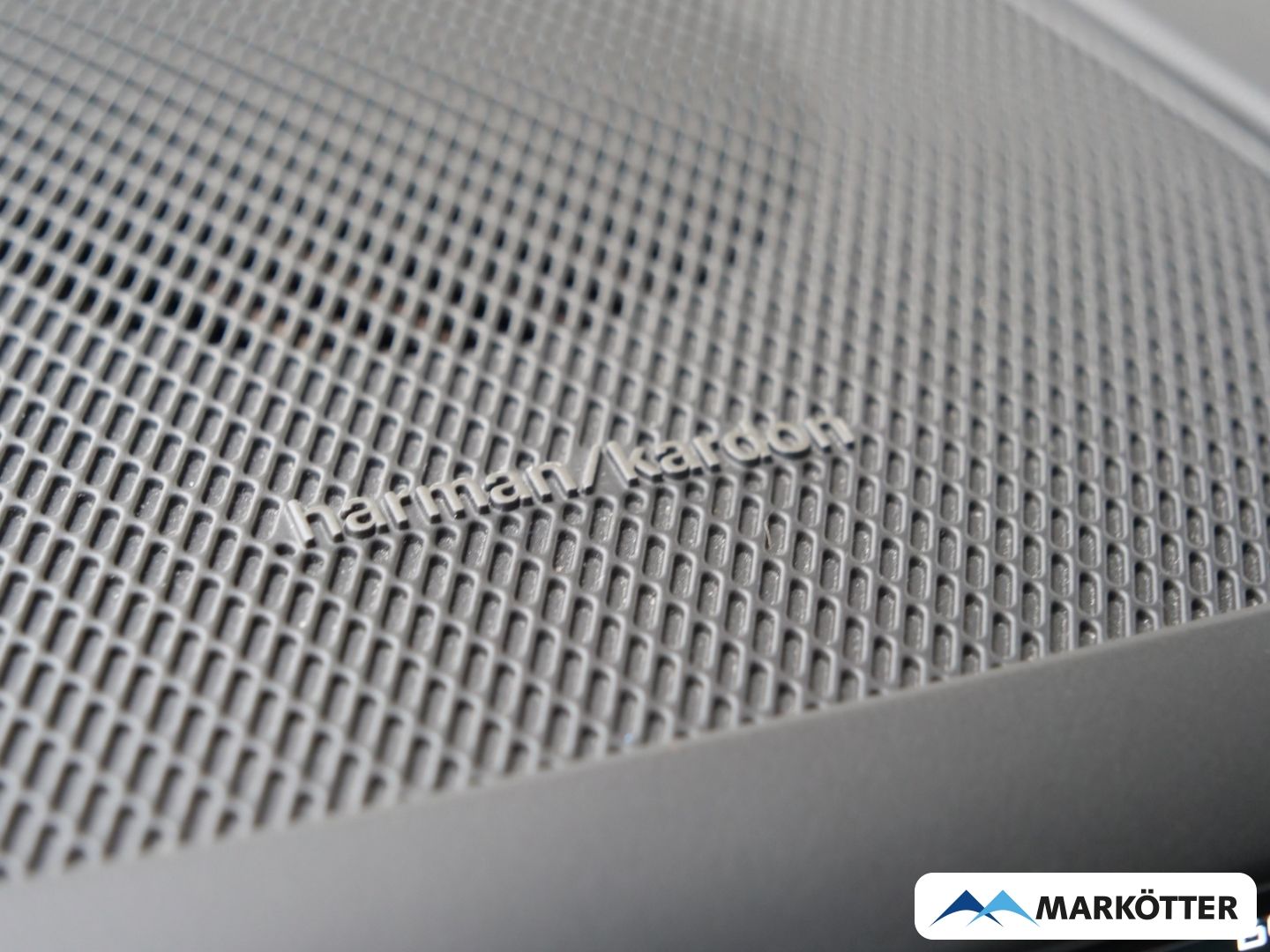 Volvo XC60 B4 AWD Plus Dark AHK/360CAM/Google