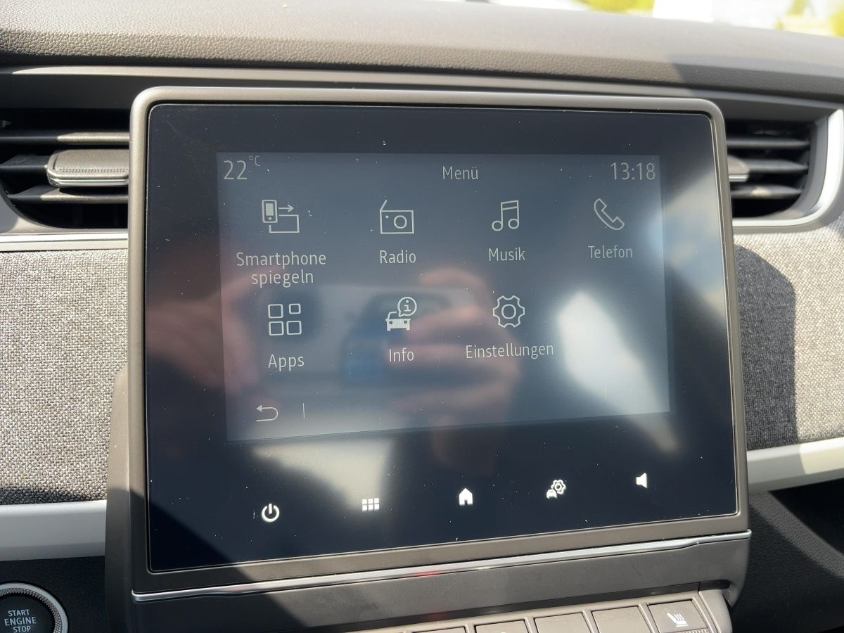 Renault Zoe R110/Z.E. 50 Experience - Samsaru's Car Outlet