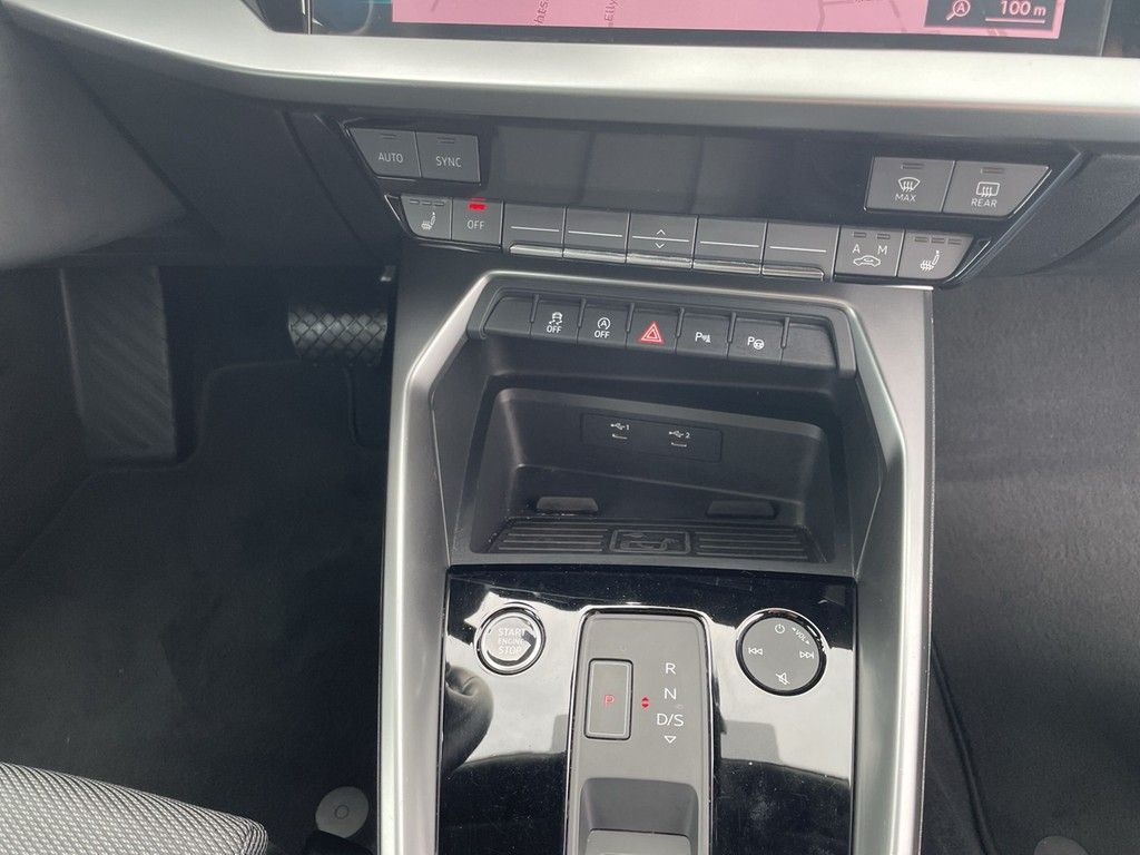 Audi A3 Sportback advanced 30 TFSI S tronic *Navi*