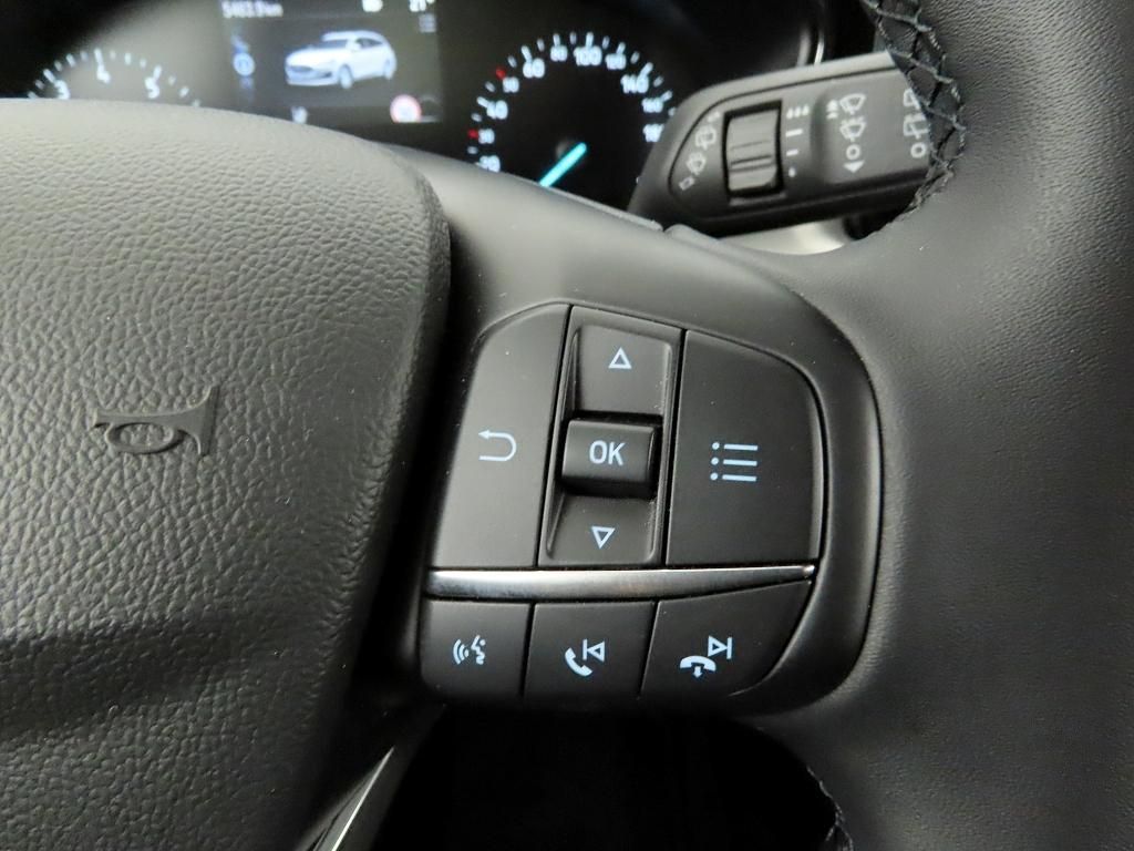 Ford Focus Turnier 1.0 M-Hybrid Aut. Titanium ACC+LED