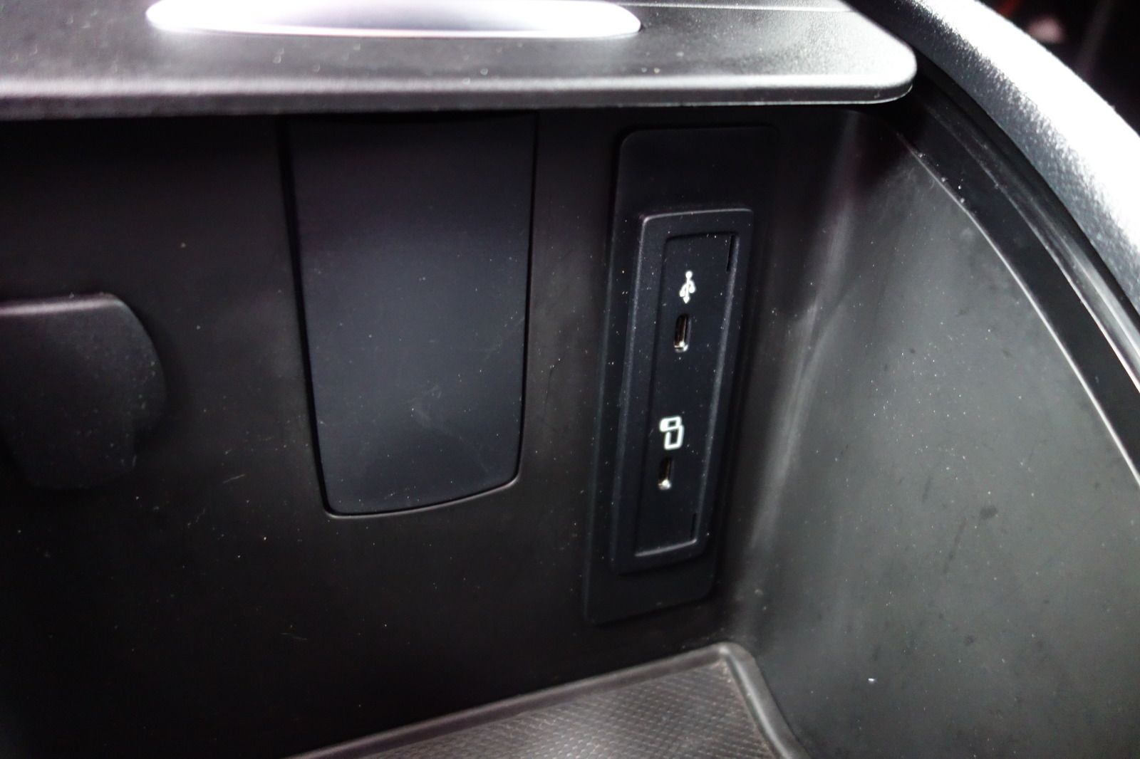 Mercedes-Benz V 300 d 4Mat Lang LED/MBUX/LEDER/eHECKTÜR/2xsTÜR