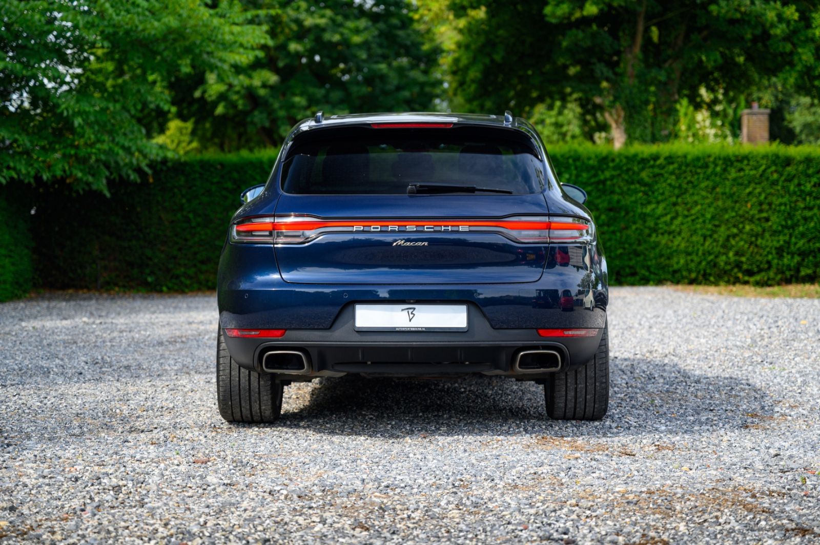 Porsche Macan 245PS - Samsaru's Car Outlet