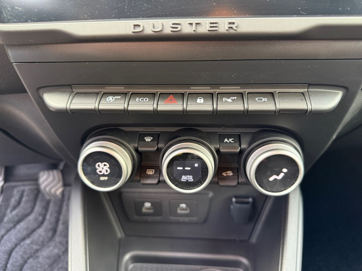 Dacia Duster TCe 130 2WD Journey - Samsaru's Car Outlet