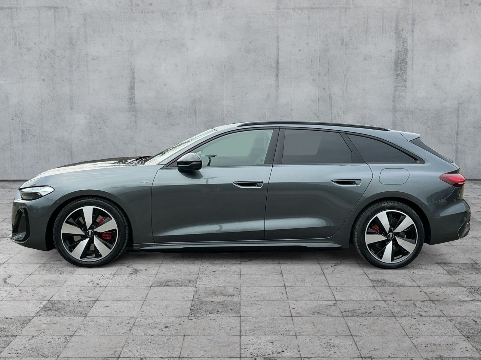 Audi A5 Avant e-hybrid 220kW S-LINE MATRIX+B&O+PANO