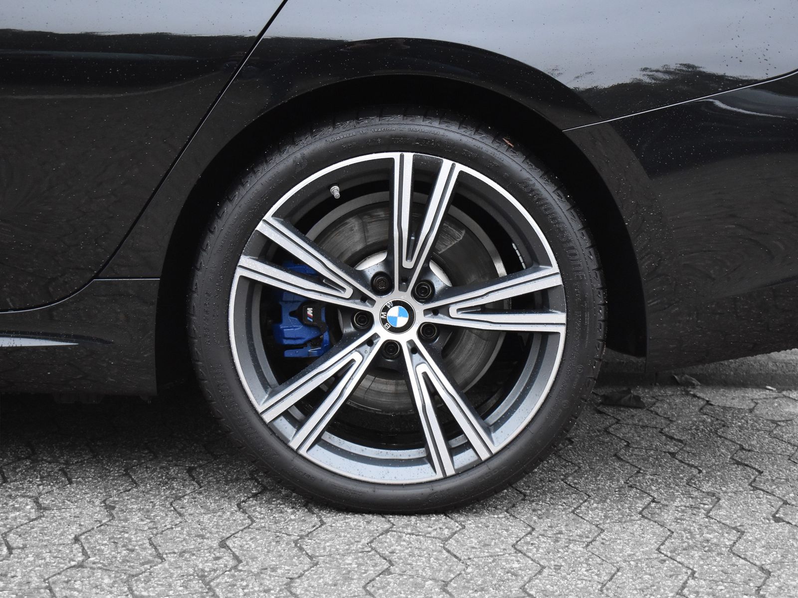 BMW 330e Touring M Sport - Samsaru's Car Outlet