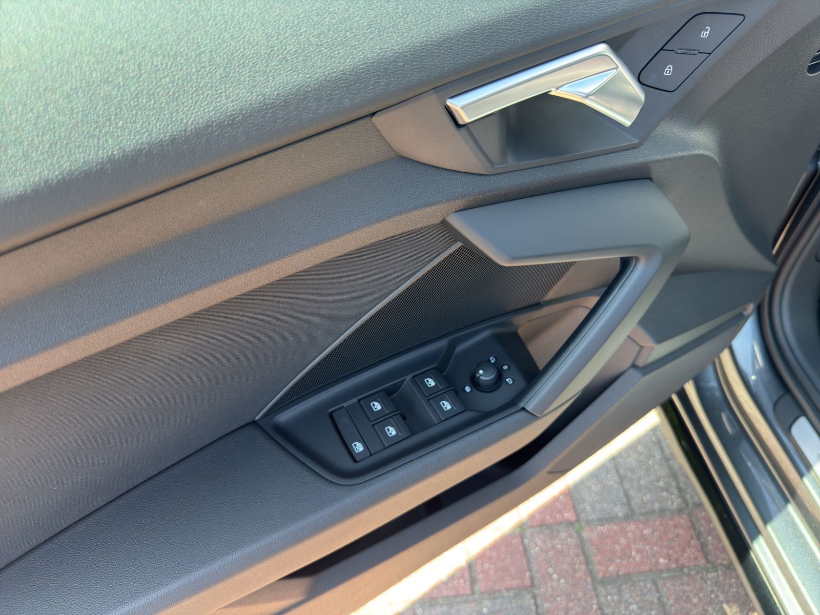 Audi A3 Sportback 35 TFSI S line - Samsaru's Car Outlet