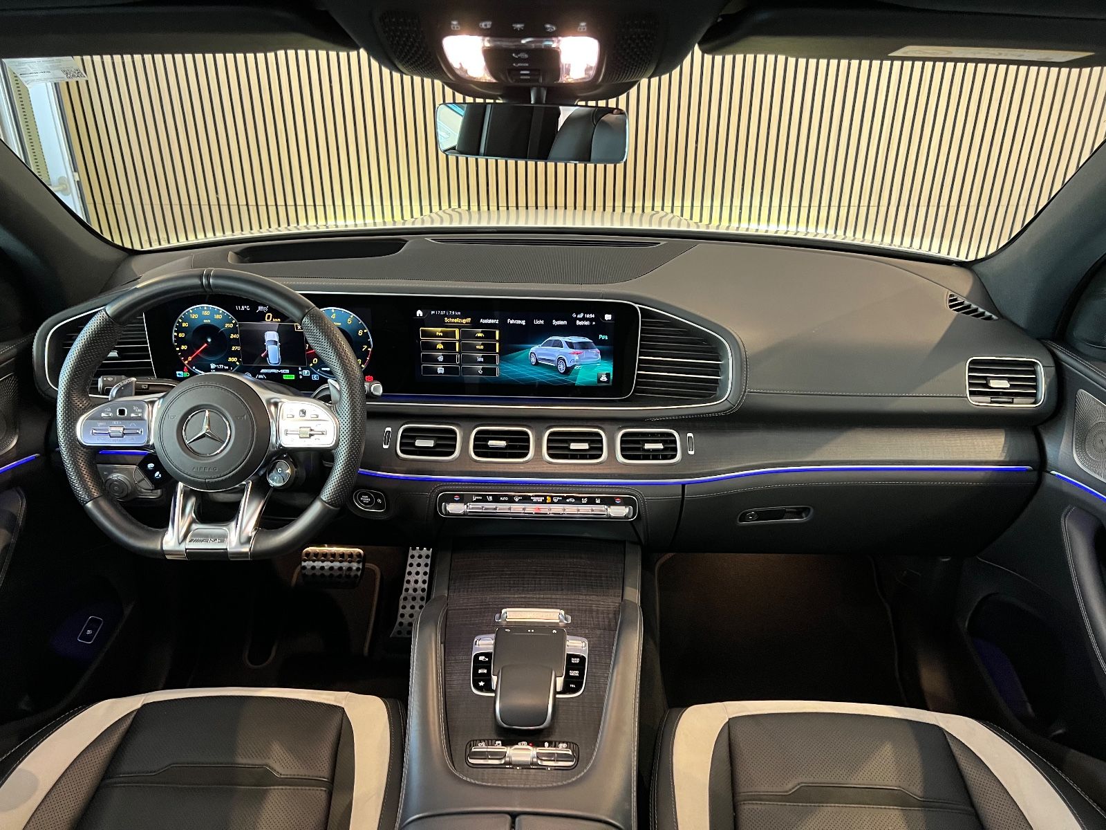 Mercedes-Benz GLE 63s AMG *PANO/MASSAGE/AHK/HUD/NIGHT/FULL/VAT